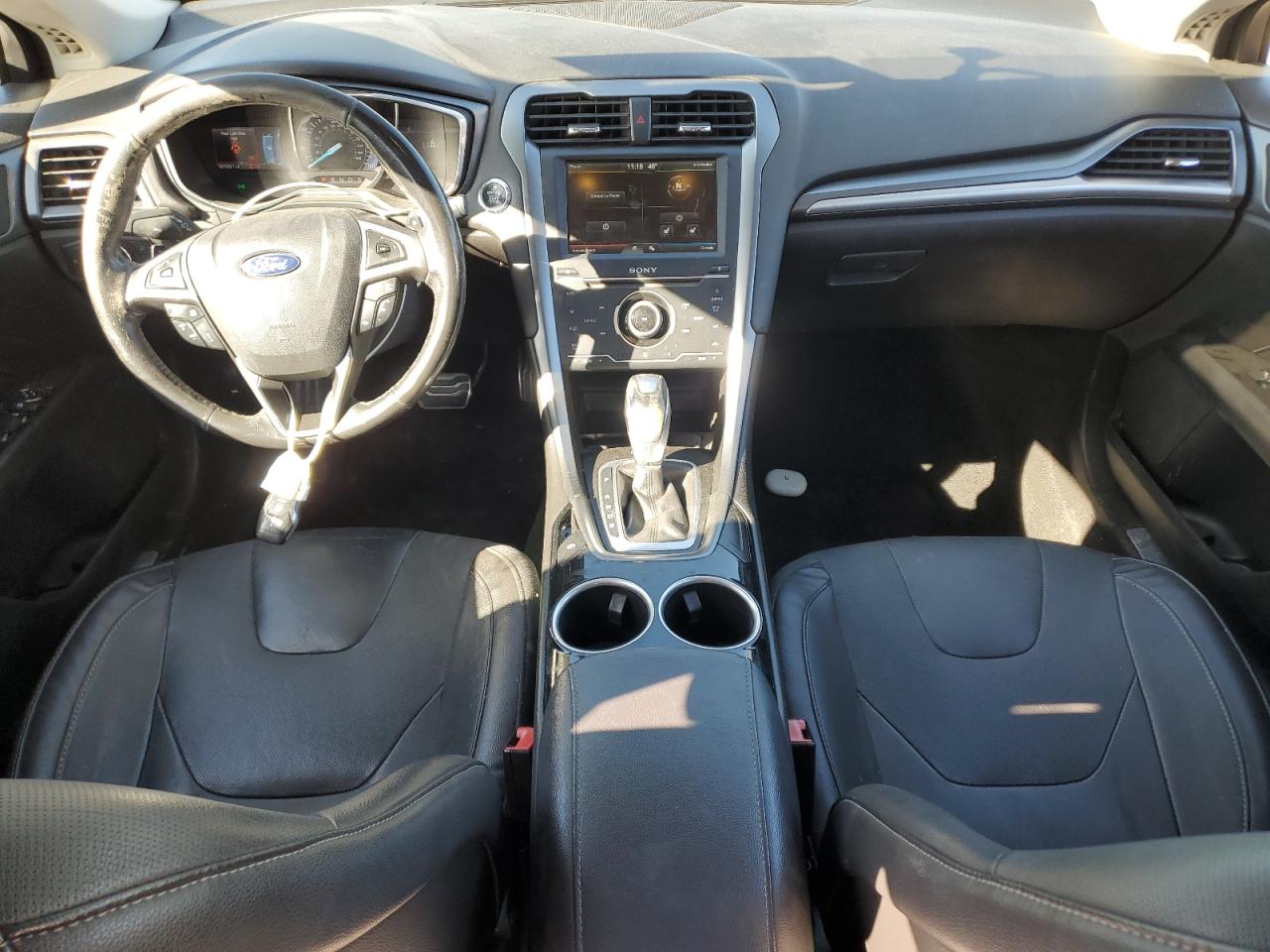 Ford Fusion Titanium Image 4