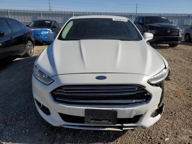 Ford Fusion Se Image 11