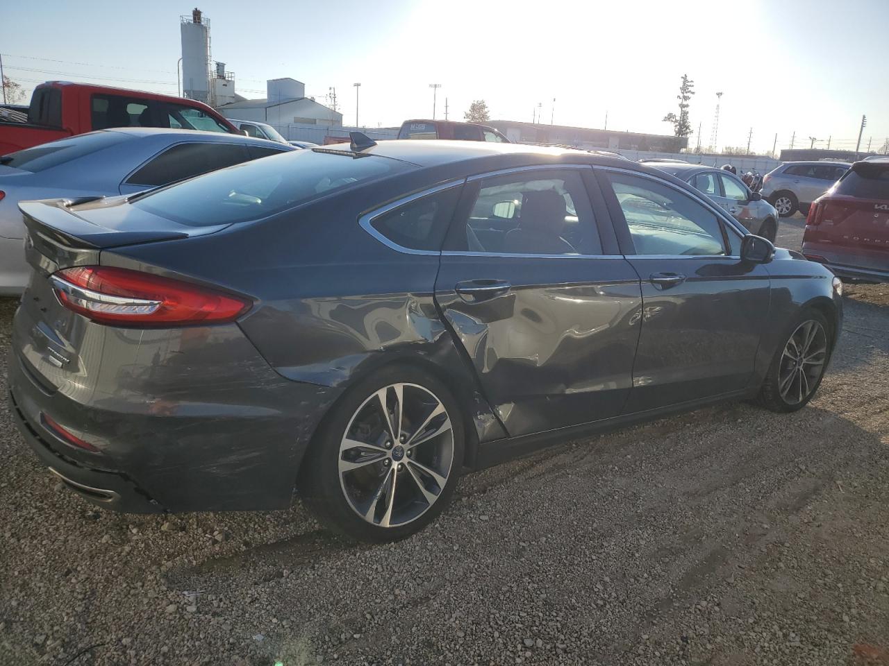 Ford Fusion Titanium Image 11