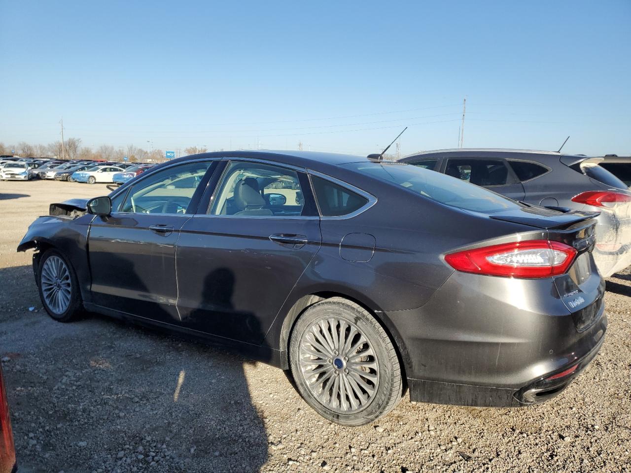 Ford Fusion Titanium Image 3