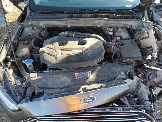 Ford Fusion Titanium Image 2