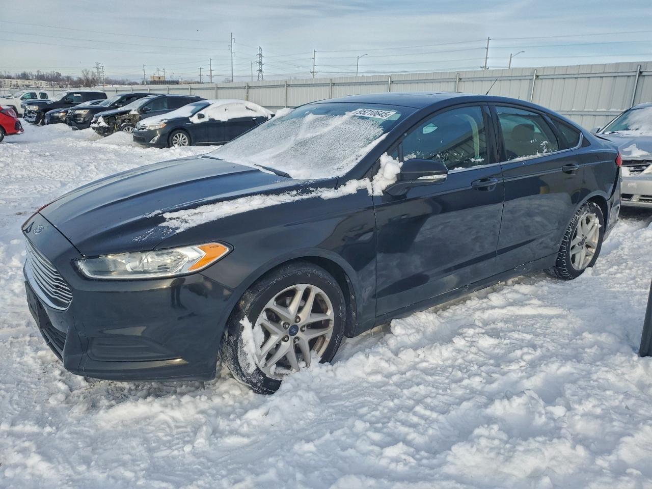 Ford Fusion Se Image 1