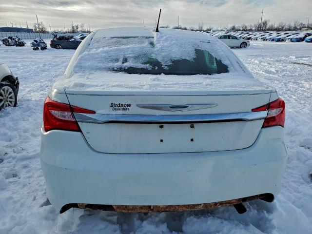 Chrysler 200 Lx Image 10