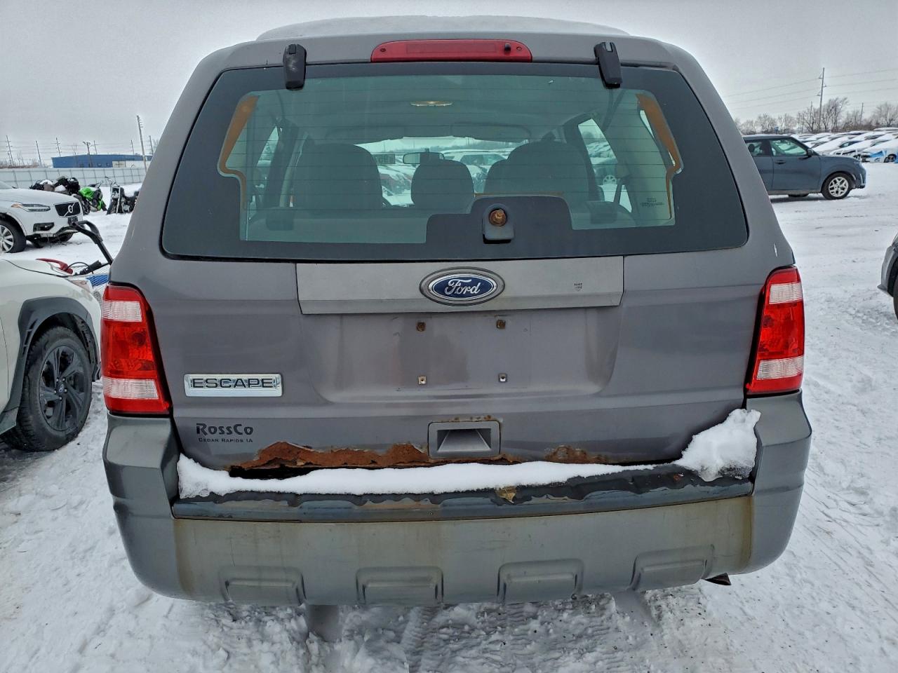 Ford Escape Xls Image 3