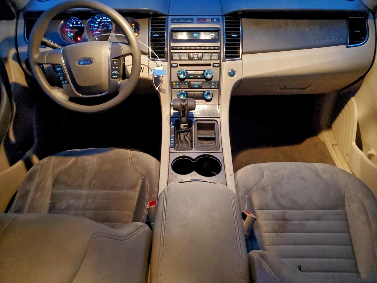 Ford Taurus Se Image 8