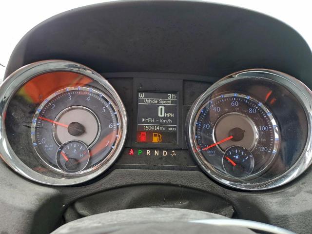 Chrysler Minivan Touring Image 7