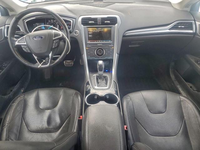 Ford Fusion Titanium Image 9