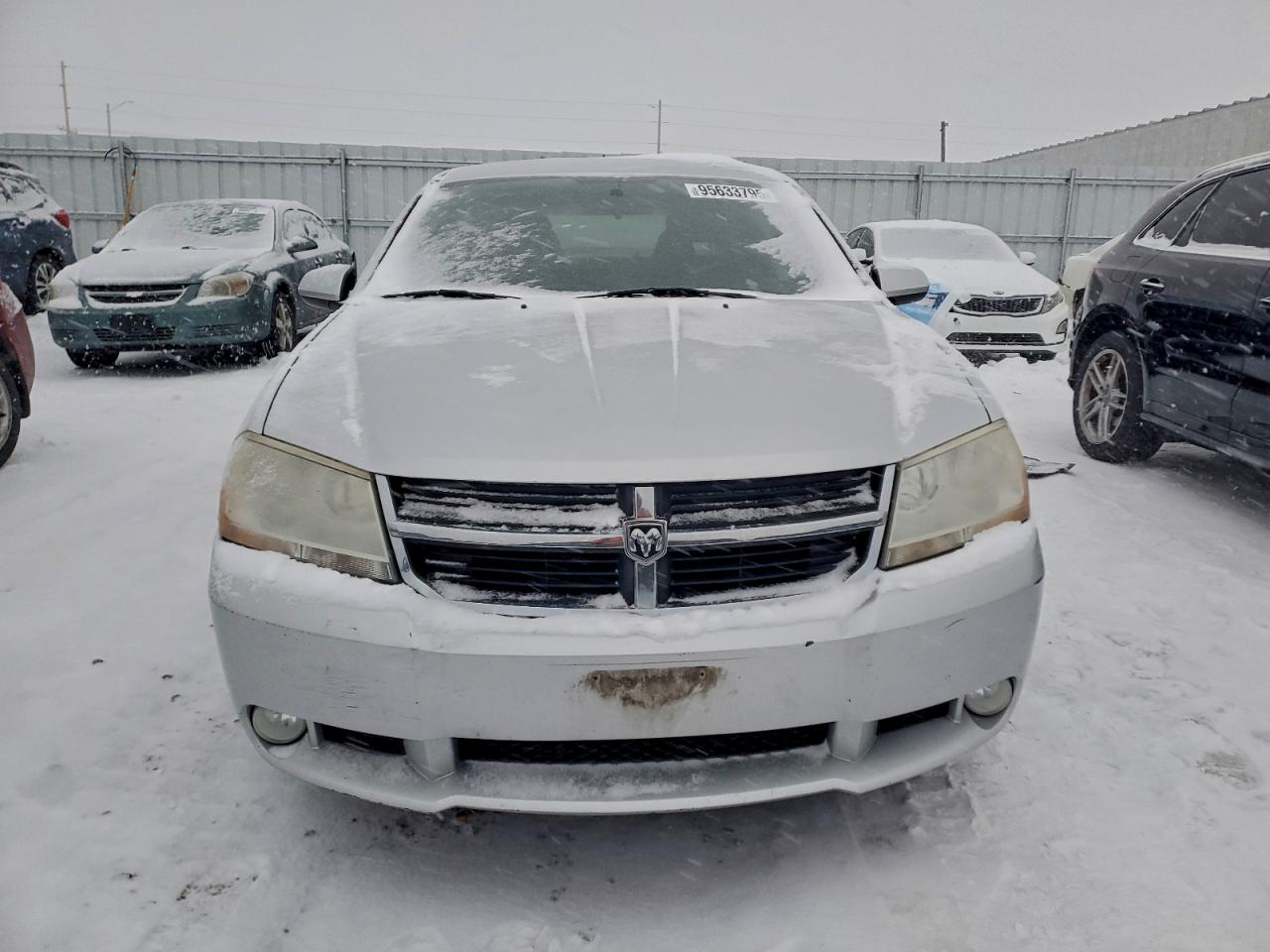 Dodge Avenger R/t Image 4