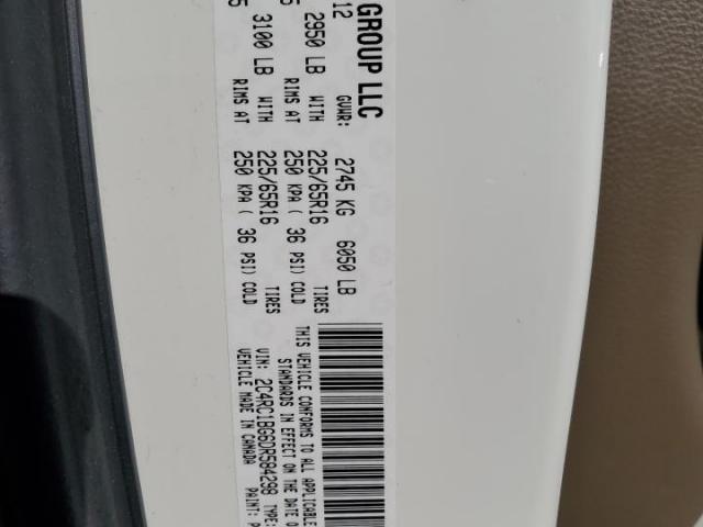 Chrysler Minivan Touring Image 12