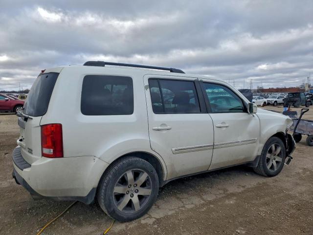 Honda Pilot Touring Image 3