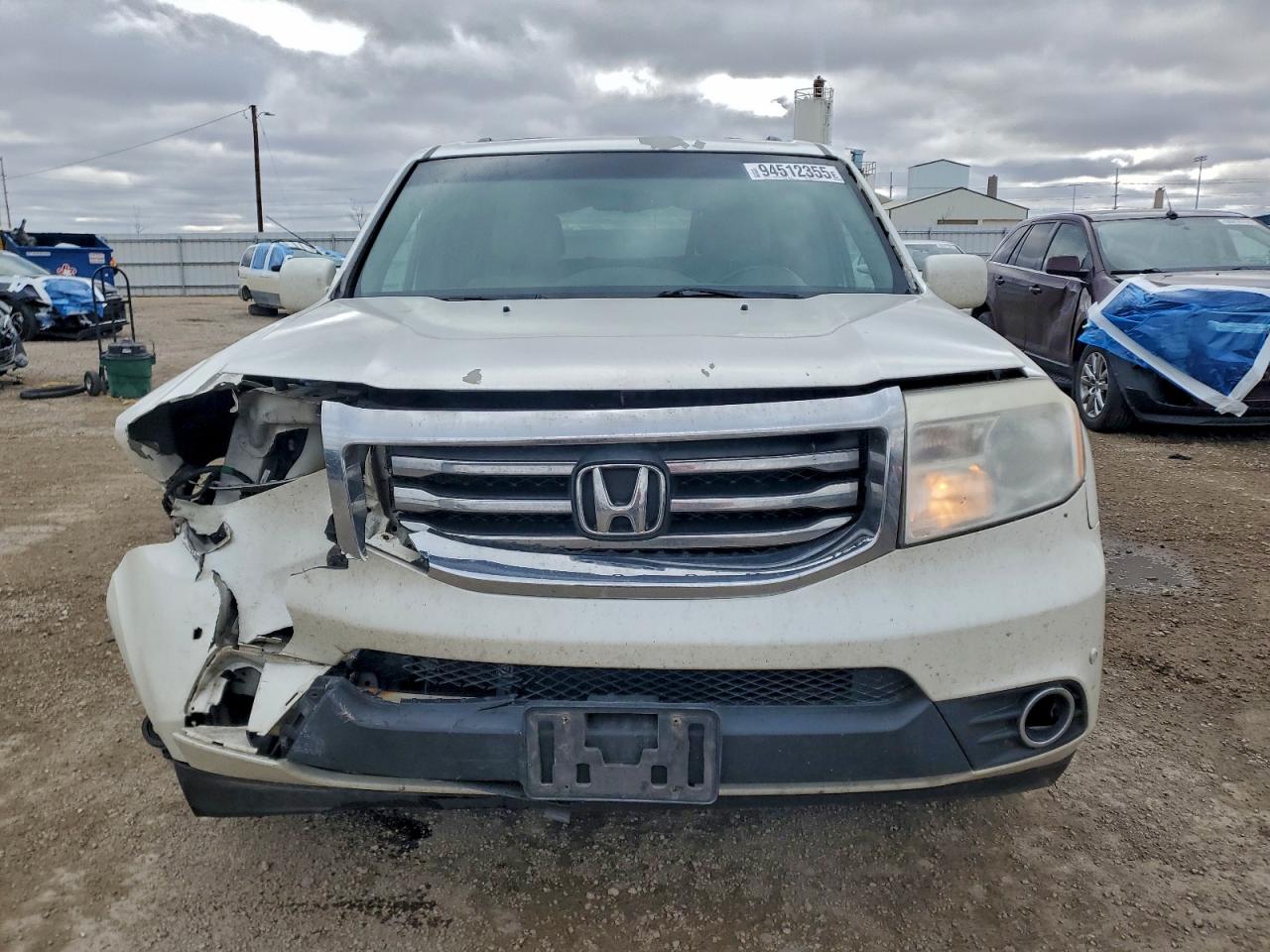 Honda Pilot Touring Image 5