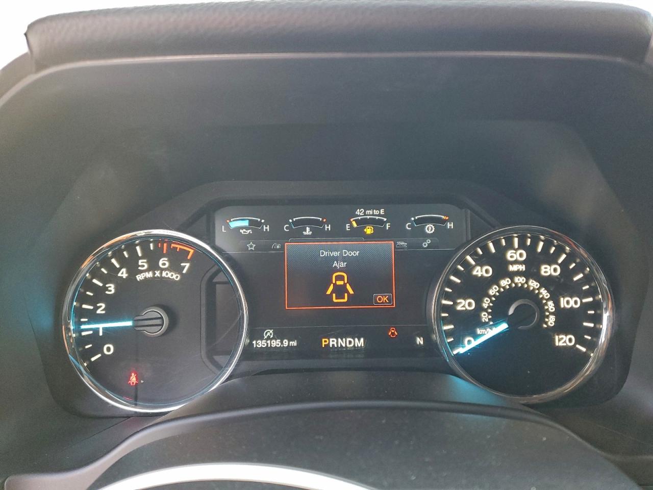 Ford F-150 Supercrew Image 9