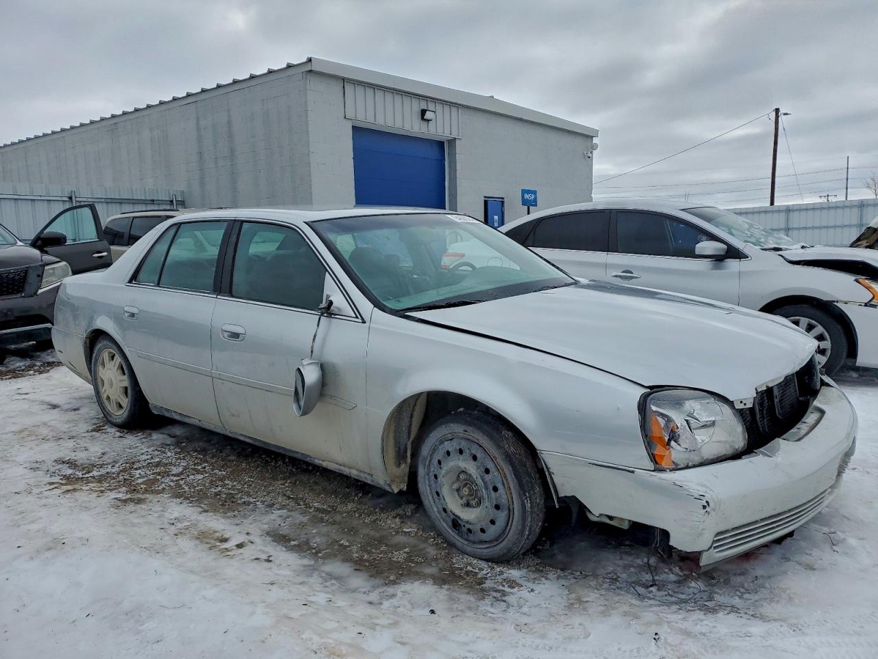 Cadillac DeVille Image 2