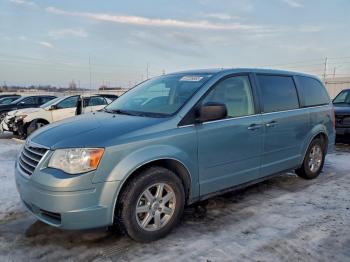  Salvage Chrysler Minivan