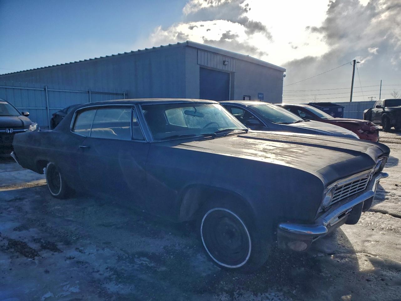 Chevrolet Caprice Image 2