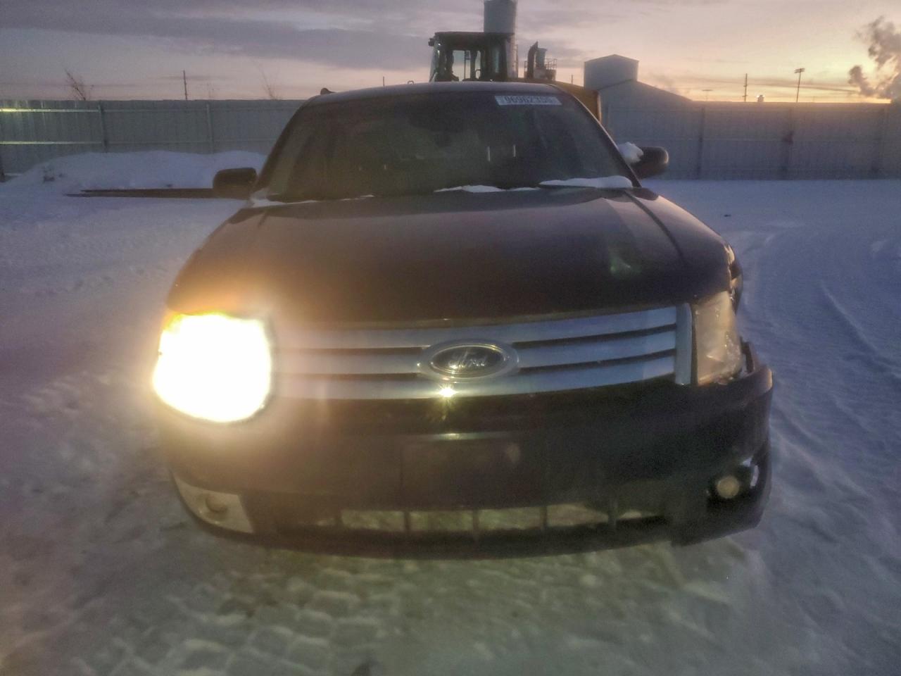 Ford Taurus Sel Image 9