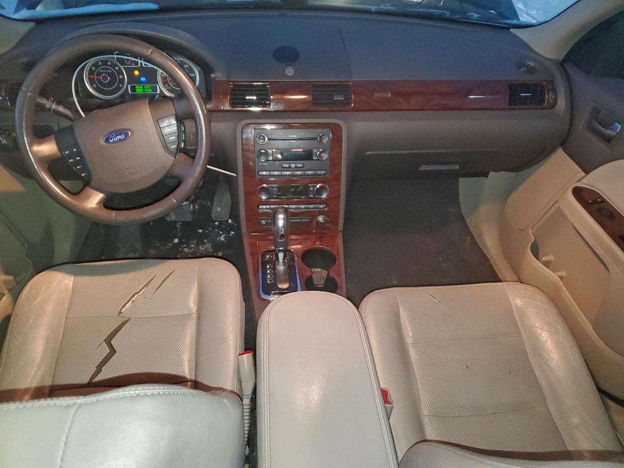 Ford Taurus Sel Image 8