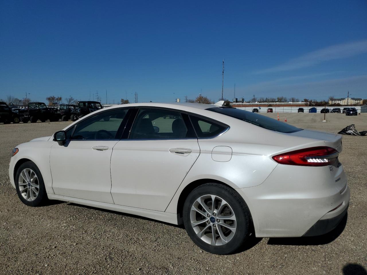 Ford Fusion Se Image 5