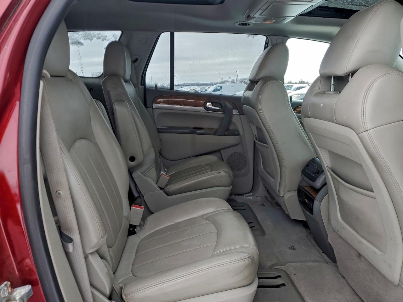 Buick Enclave Cxl Image 2