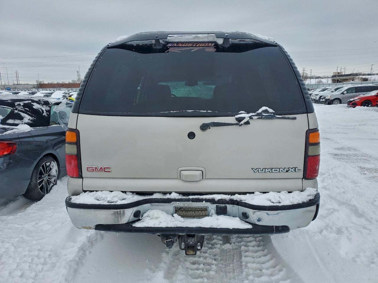 GMC Yukon K1500 Image 5
