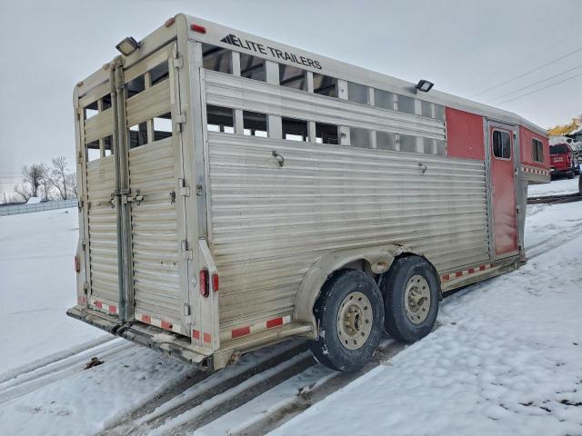 Elite Trailer Image 3