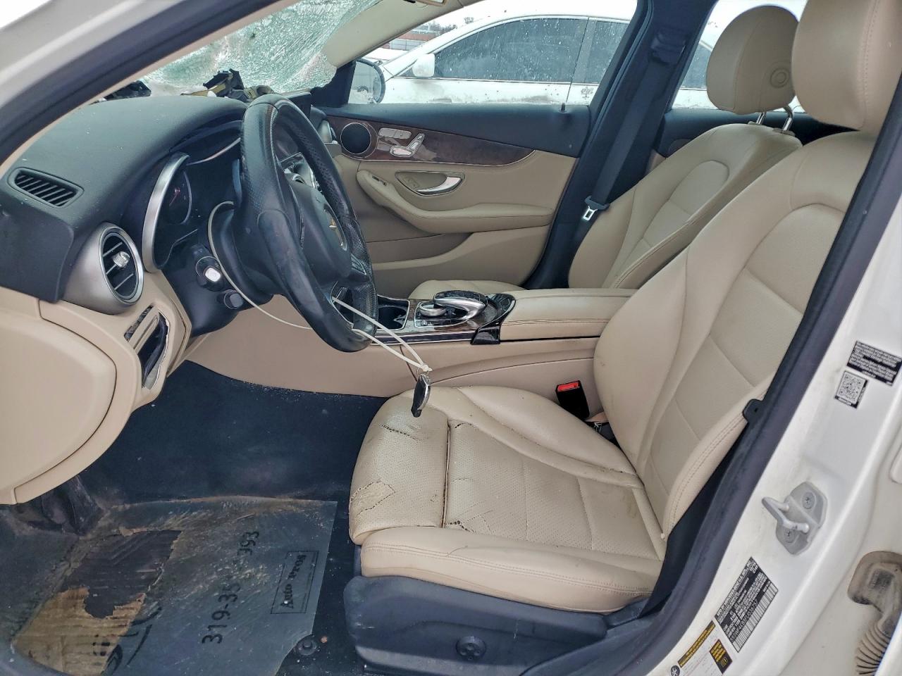 Mercedes-Benz C-Class 300 4matic Image 3