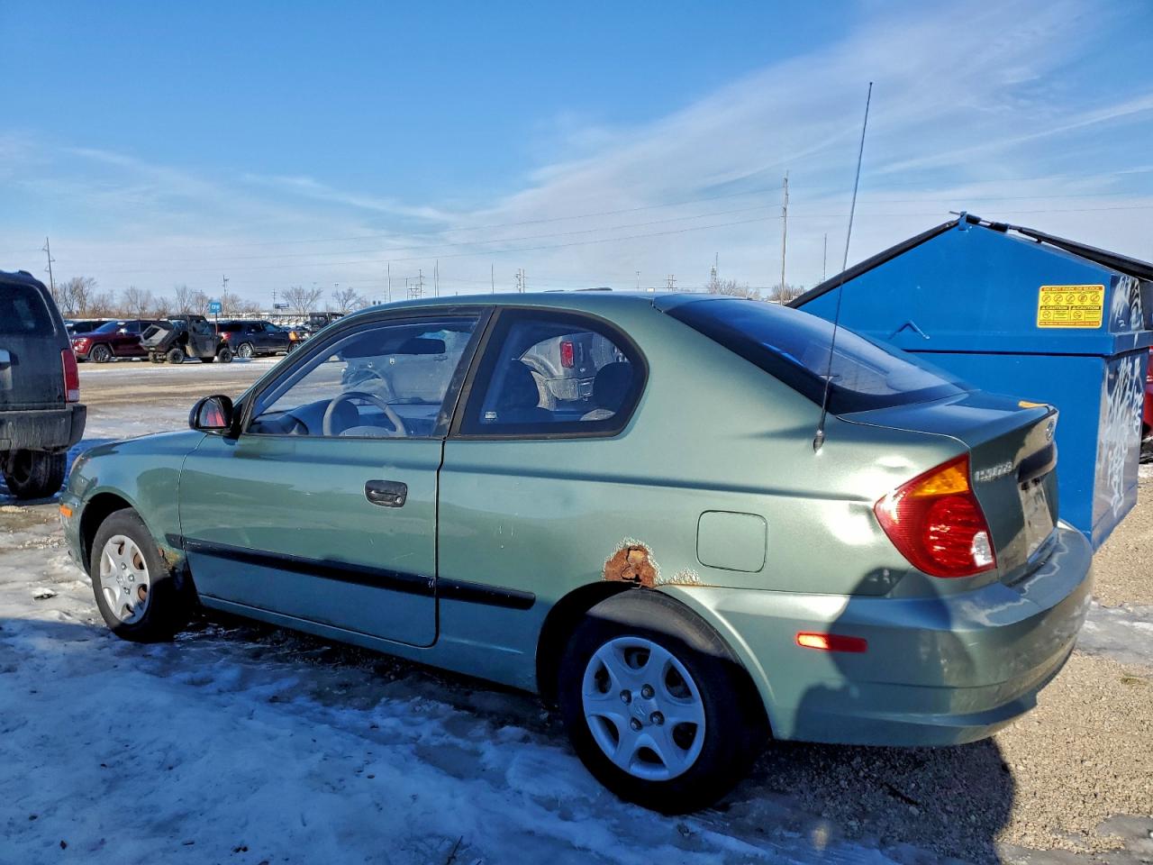 Hyundai ACCENT L Image 2