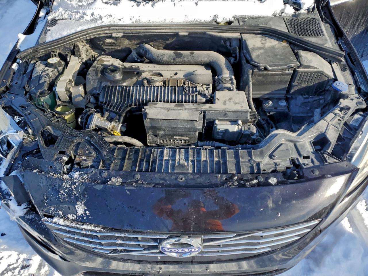 Volvo S60 T5 Image 8