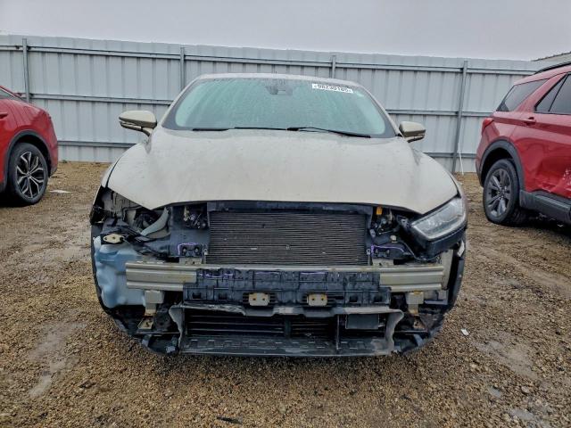 Ford Fusion Titanium Image 8