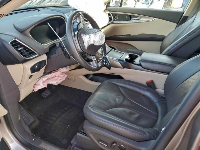 Lincoln Nautilus Reserve Image 5