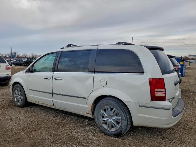 Chrysler Minivan Limited Image 4