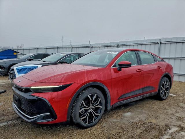  Salvage Toyota Crown Xle