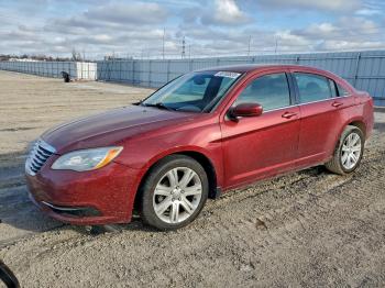  Salvage Chrysler 200