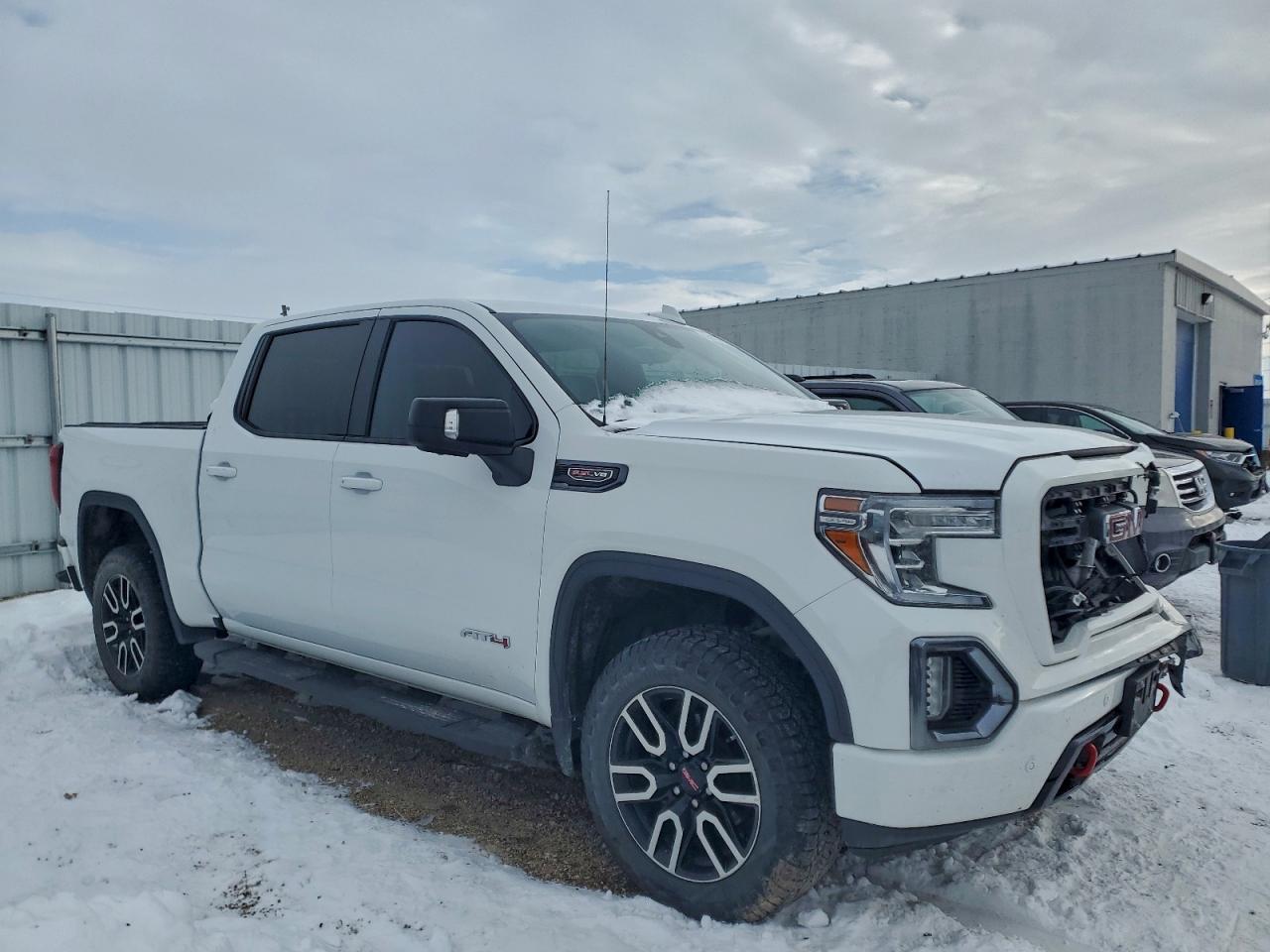 GMC Sierra K1500 At4 Image 9