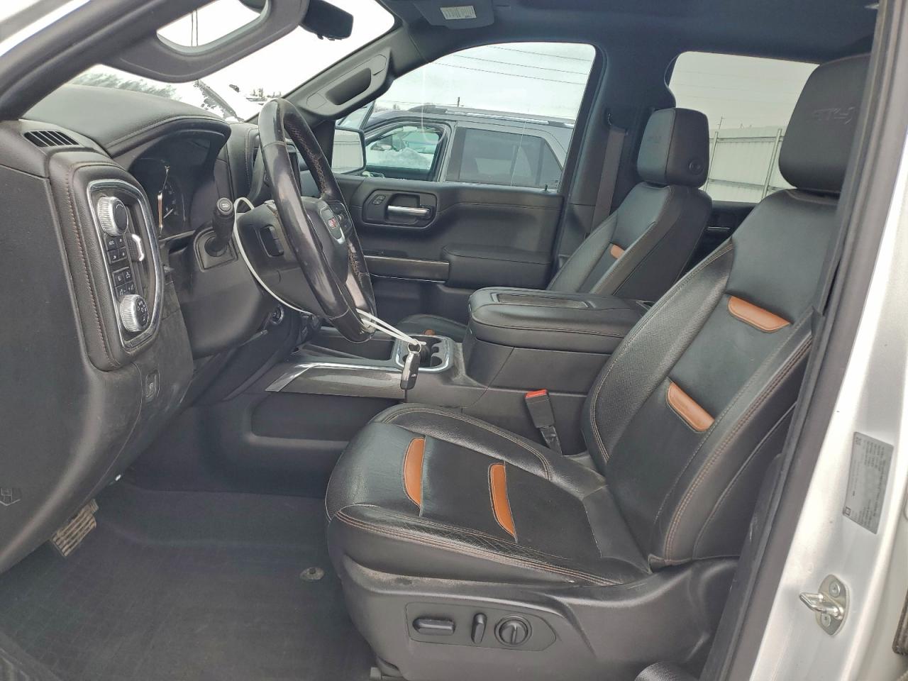 GMC Sierra K1500 At4 Image 8