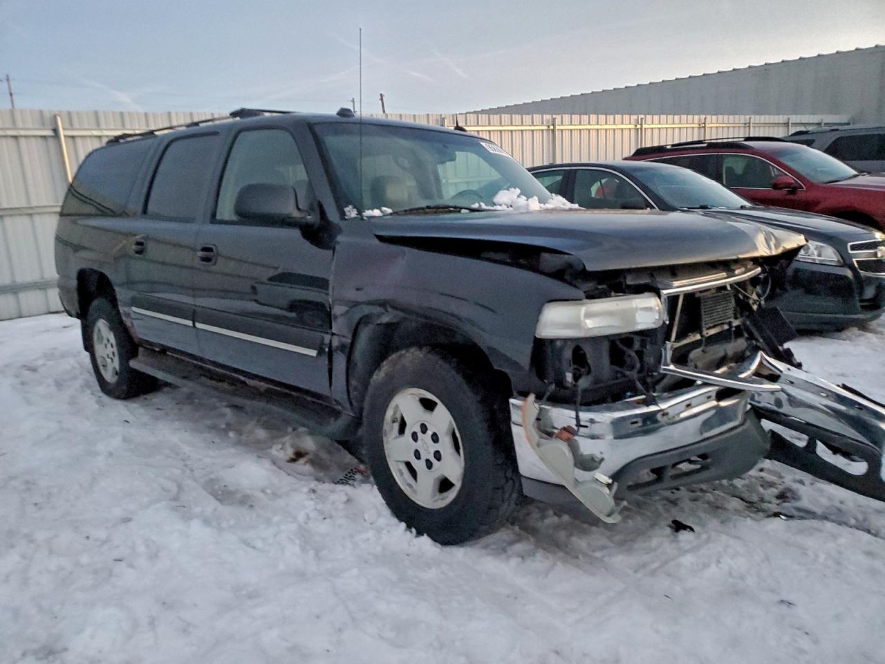 Chevrolet Suburban K1500 Image 6