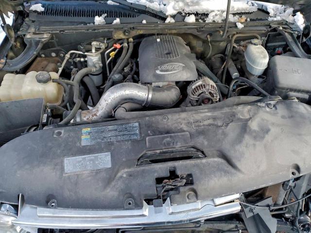 Chevrolet Suburban K1500 Image 13