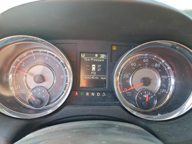 Chrysler Minivan Touring L Image 3