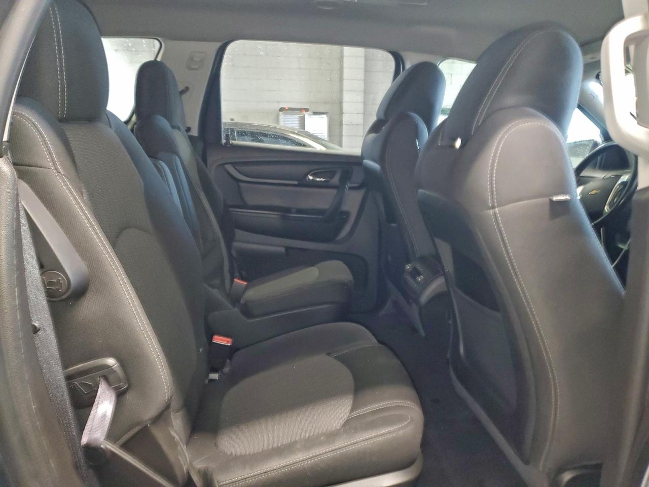Chevrolet Traverse Lt Image 13