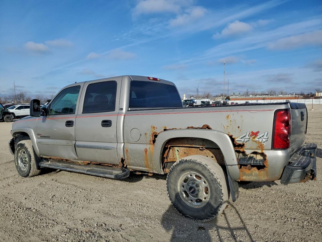 GMC Sierra K2500 Heavy Duty Image 2