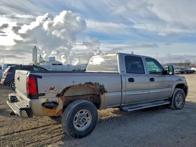 GMC Sierra K2500 Heavy Duty Image 11