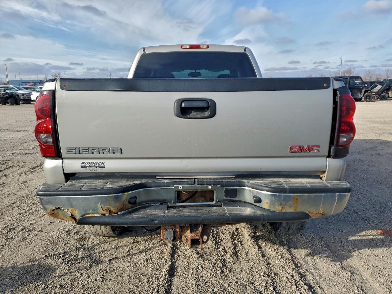 GMC Sierra K2500 Heavy Duty Image 3
