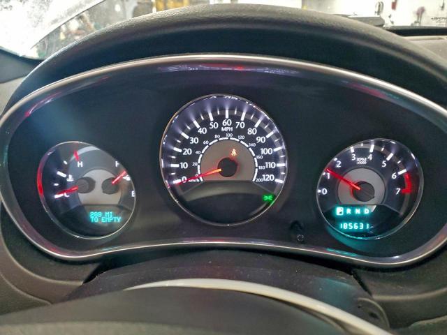 Chrysler 200 Touring Image 7