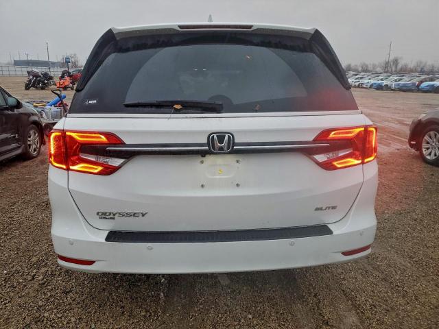 Honda Odyssey Elite Image 12