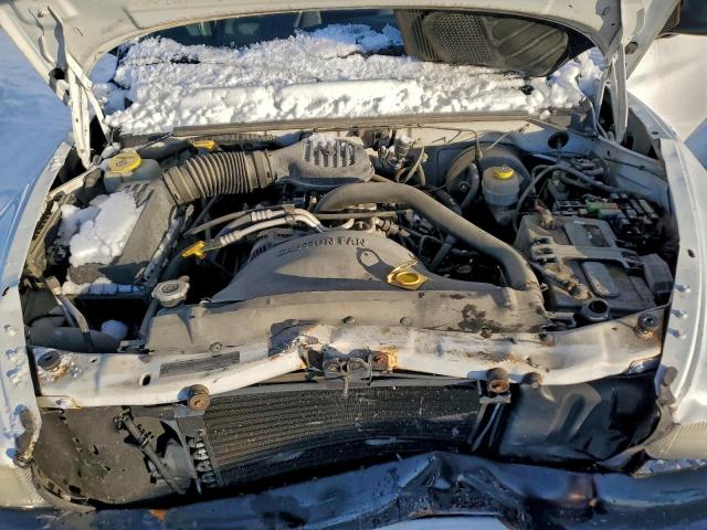 Dodge Dakota Image 4