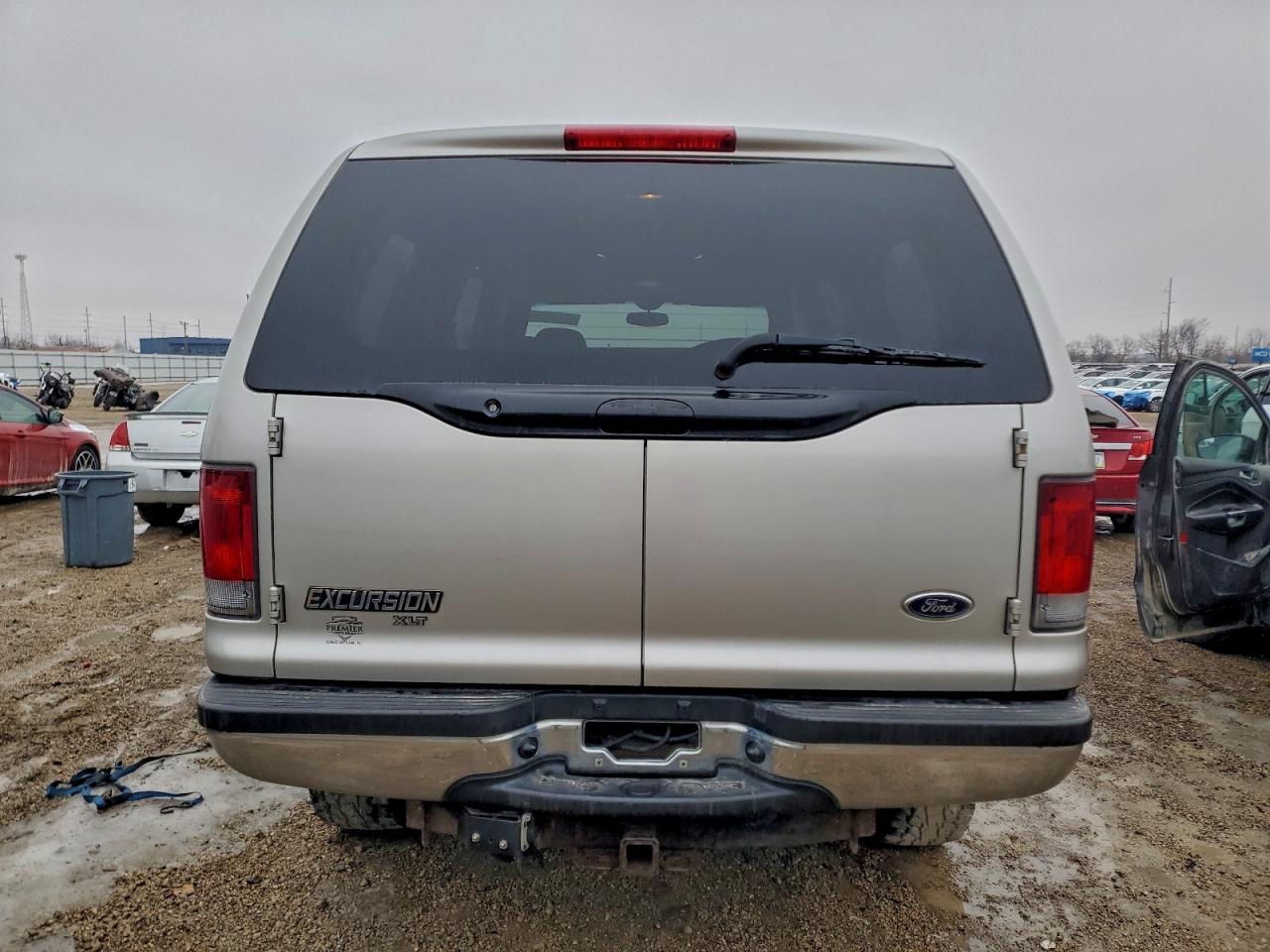 Ford Excursion Xlt Image 13